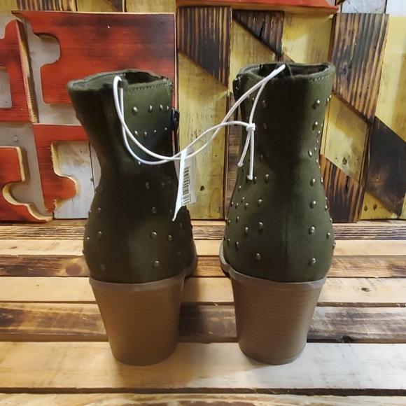 Old Navy Booties Size 10 - Picture 2 of 8